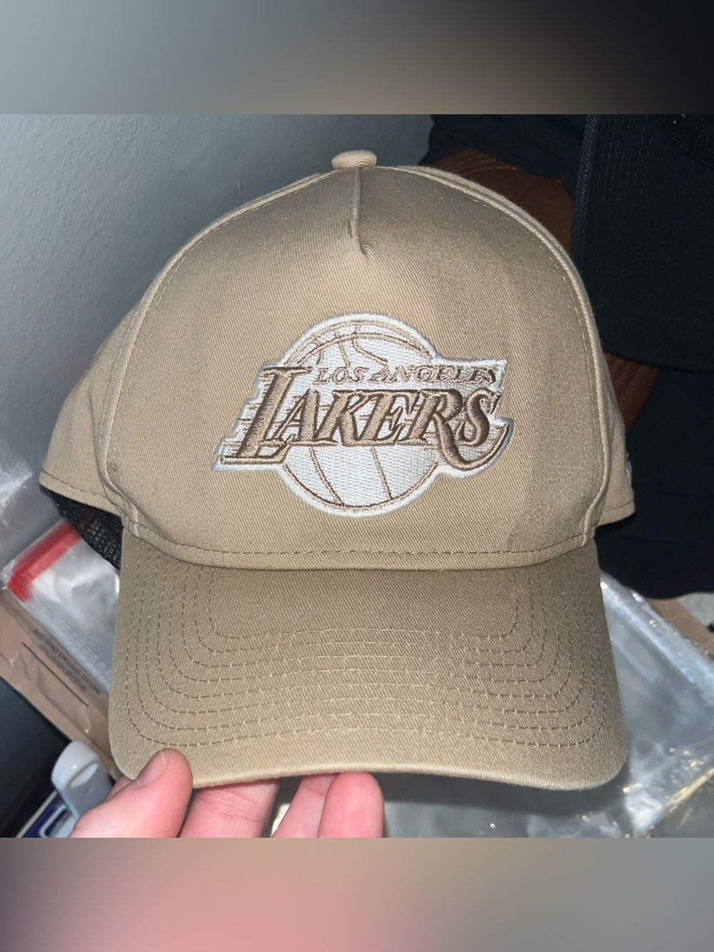 New Era NBA Hat Los Angeles Lakers Tan/Beige Baseball Cap with Embroidered Logo